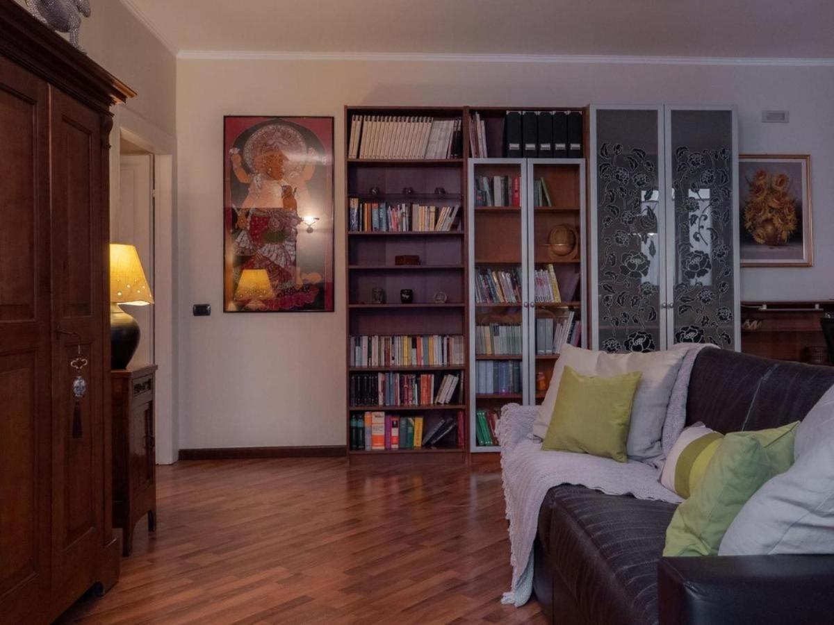 Vfh Stylish Boutique Apartment-City Center Milano Exteriör bild