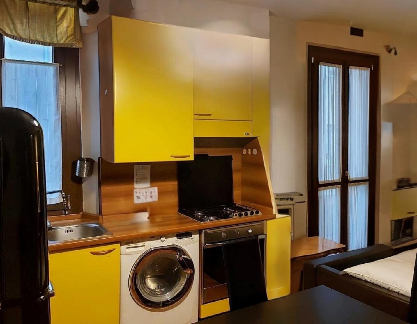 Vfh Stylish Boutique Apartment-City Center Milano Exteriör bild